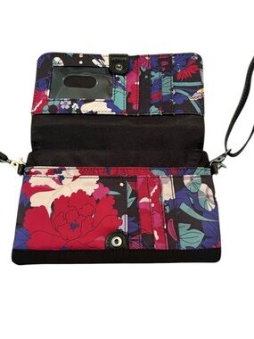 Sakroots Floral/Black Crossbody Bag/Wallet